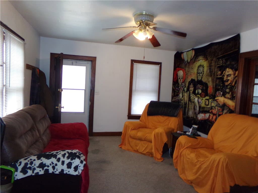 613 W South 10th Street, Shelbyville — interior or exterior view, photo 4 of 8