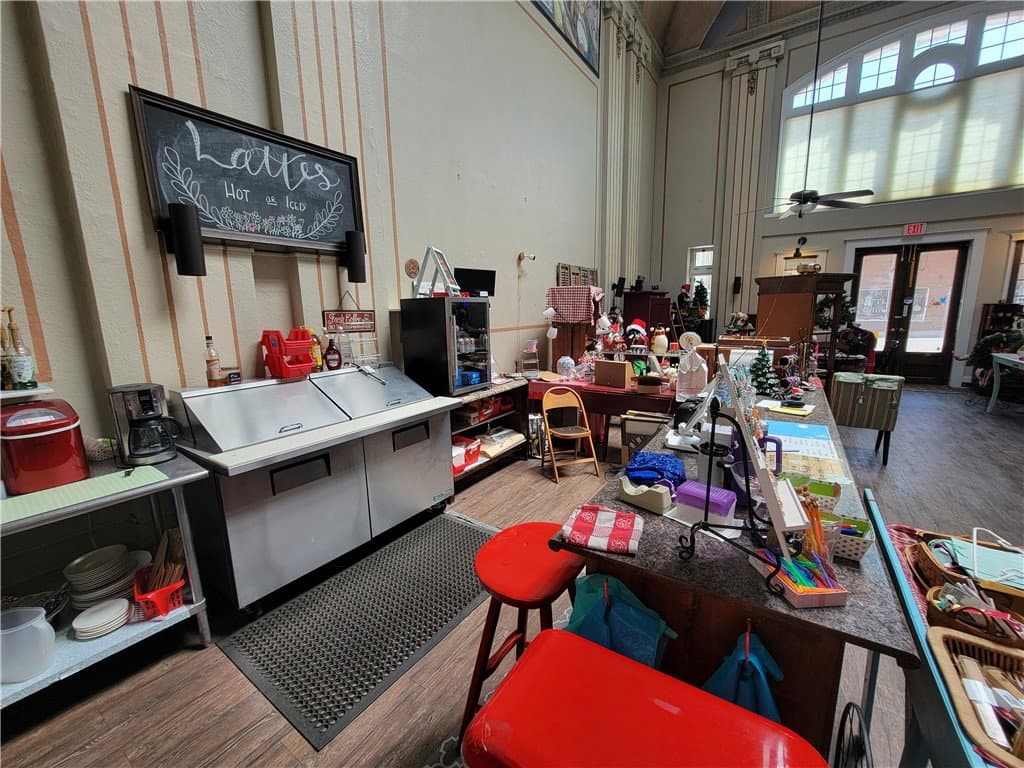 155 E Main Street, Shelbyville — interior or exterior view, photo 5 of 19