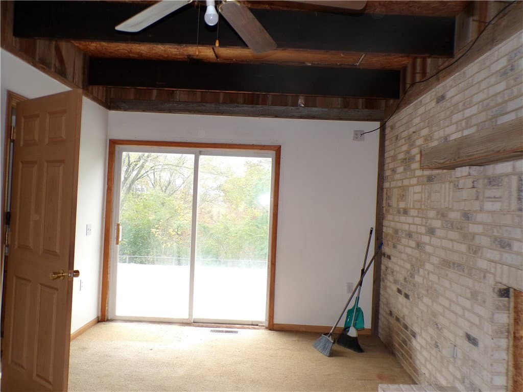 516 S 10th Street, Shelbyville — interior or exterior view, photo 4 of 15