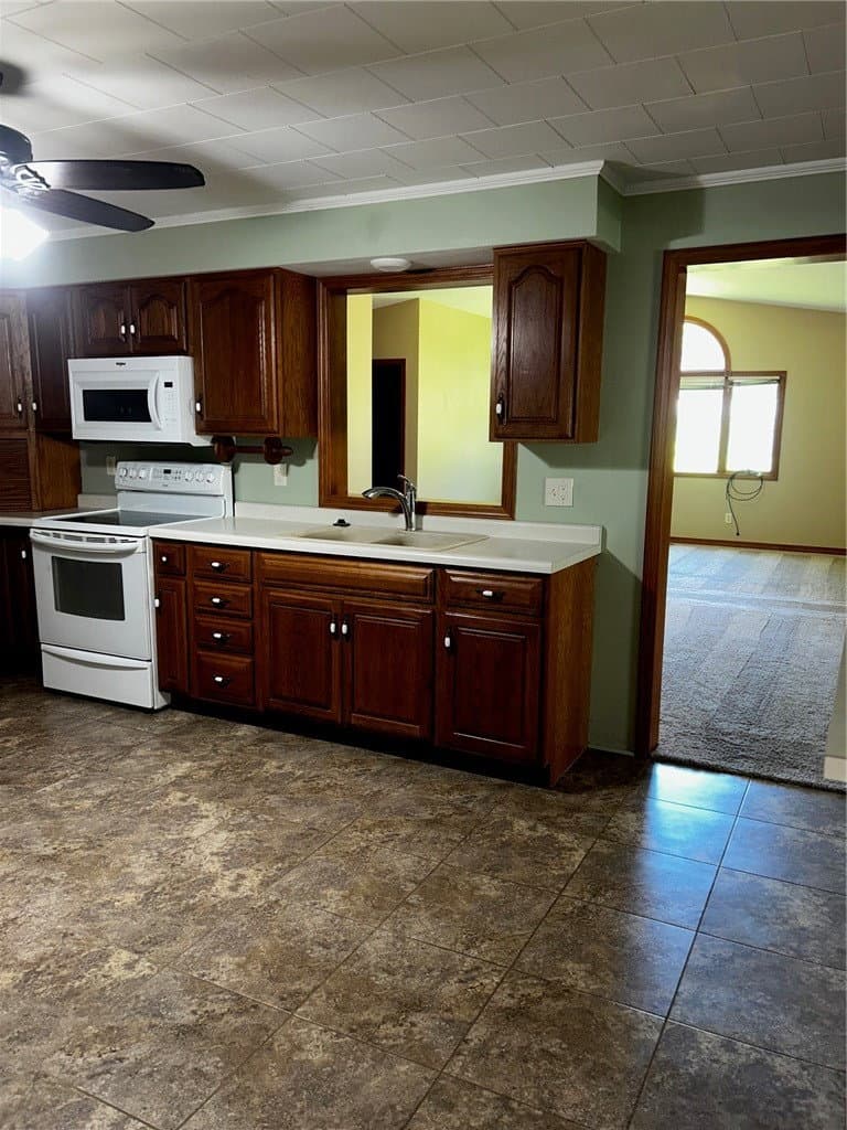 1509 W North First Street, Shelbyville — interior or exterior view, photo 6 of 19