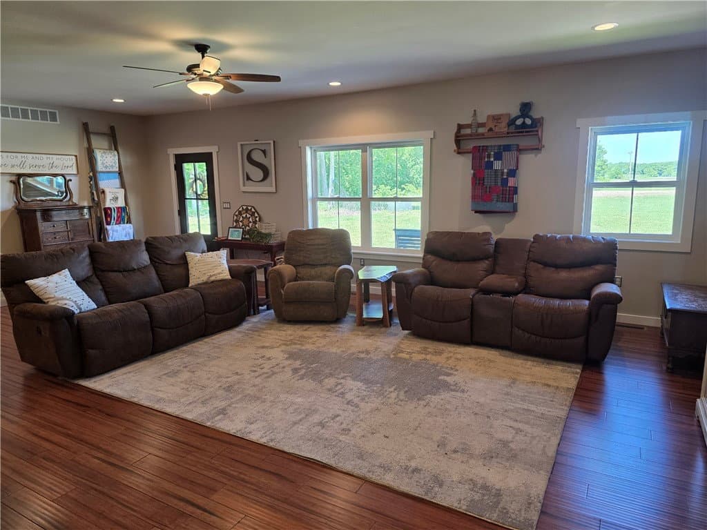 3082 E 300 North Road, Stewardson — interior or exterior view, photo 5 of 40