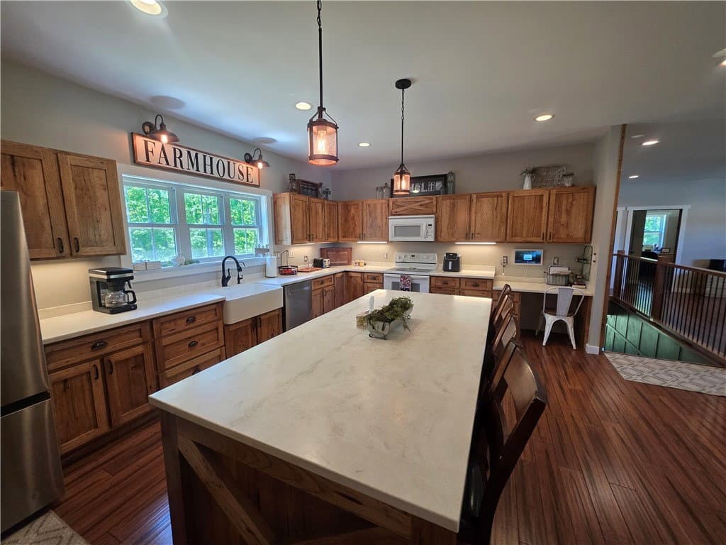 3082 E 300 North Road, Stewardson — interior or exterior view, photo 8 of 40