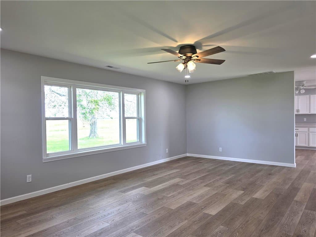 15960 N County Road 000E, Arthur — interior or exterior view, photo 6 of 48