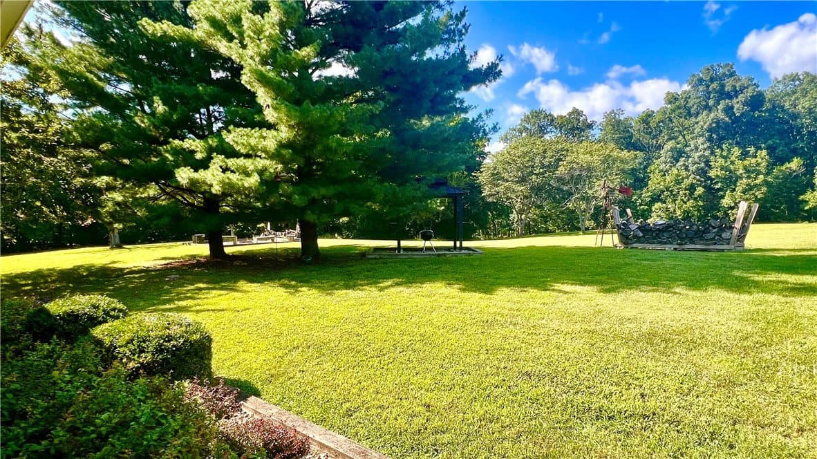 2439 E 1500 North Road, Shelbyville — interior or exterior view, photo 2 of 10