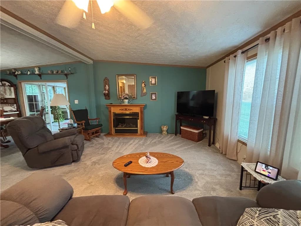 2121 E 1500 North Road, Shelbyville — interior or exterior view, photo 5 of 27
