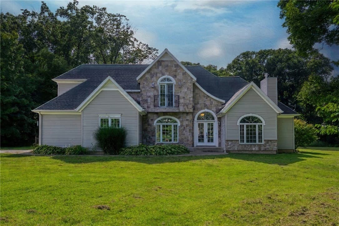 4 Woodbird Drive, Effingham, IL 62401 — exterior
